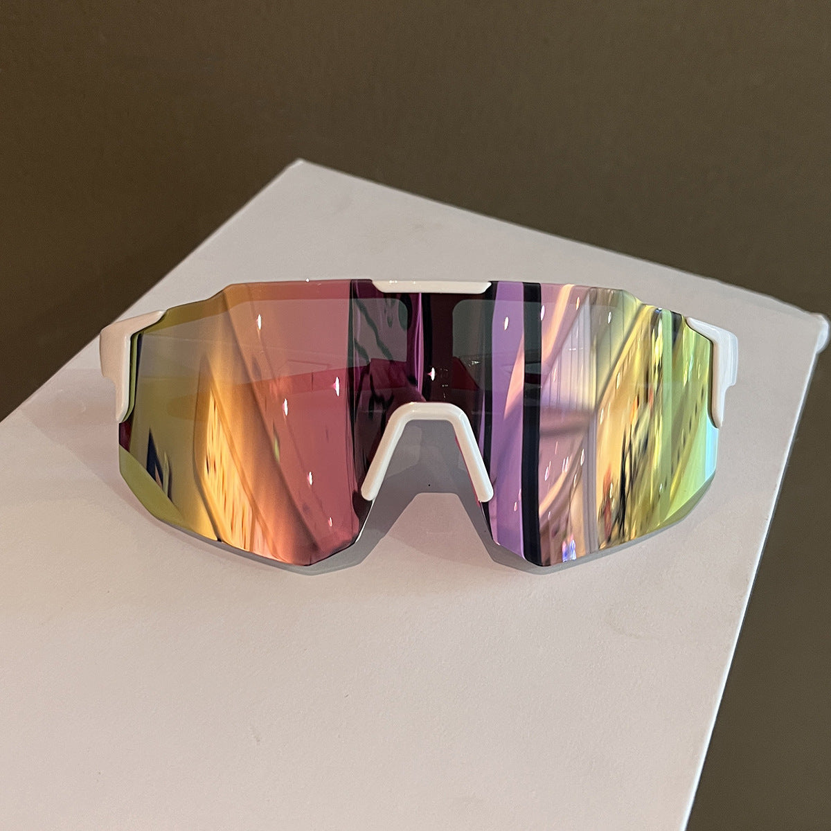 Mens Outdoor Cycling Windproof And Sun-Protective Sunglasses