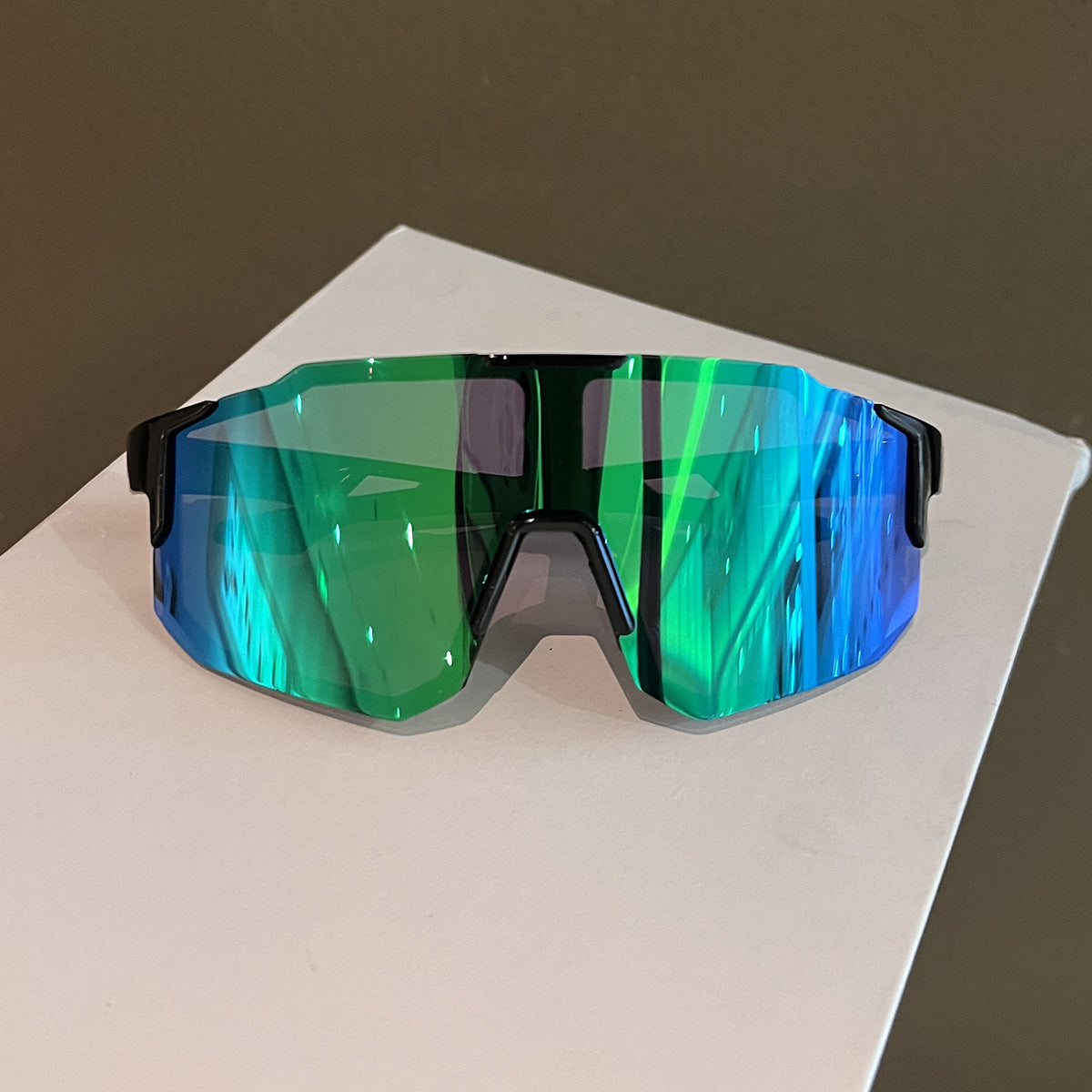 Mens Outdoor Cycling Windproof And Sun-Protective Sunglasses